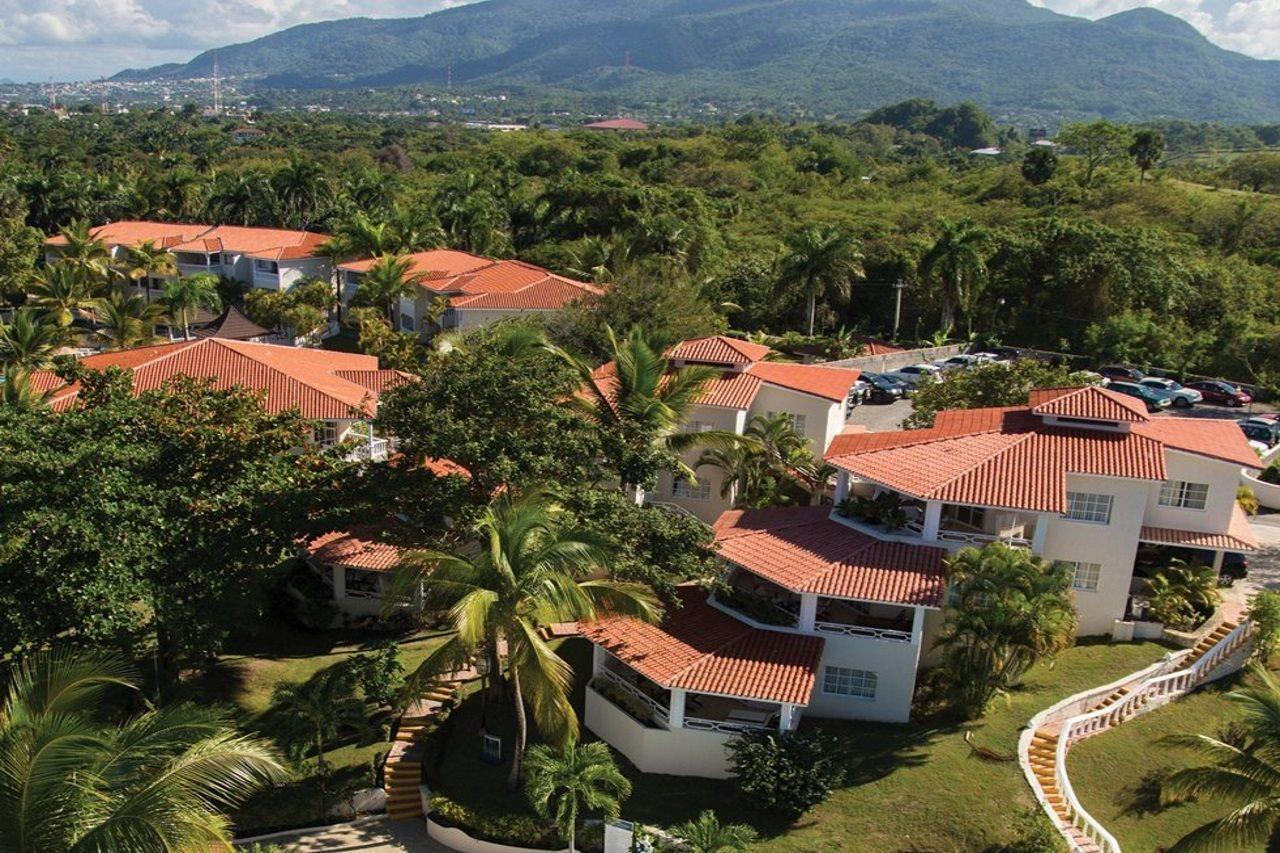 ไลฟ์สไตล์ คราวน์ เรสซิเดนซ์ สวีท - ออล อินคลูซีฟ รีสอร์ต Hotel Puerto Plata ภายนอก รูปภาพ