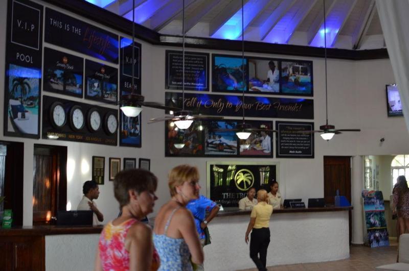 ไลฟ์สไตล์ คราวน์ เรสซิเดนซ์ สวีท - ออล อินคลูซีฟ รีสอร์ต Hotel Puerto Plata ภายนอก รูปภาพ